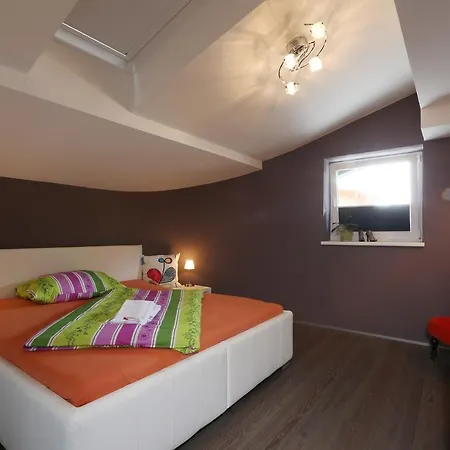 Deluxe Penthouse Viktoria 斯拉德明
